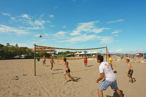 Επισκέπτες που μένουν στο Eurobeach Residence