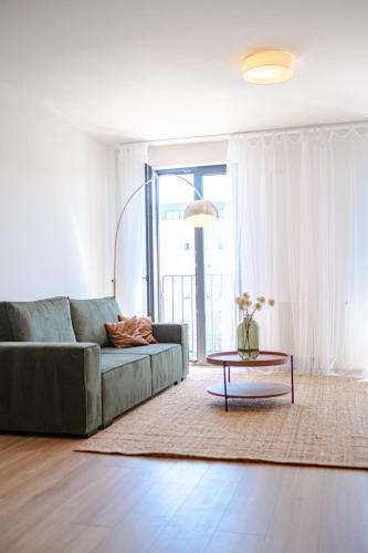 Newly built apartment in vibrant neighbourhood
