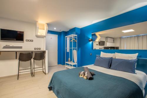 Μια τηλεόραση ή/και κέντρο ψυχαγωγίας στο Double Studio 6 Persons near Disney - Fairytale Factory