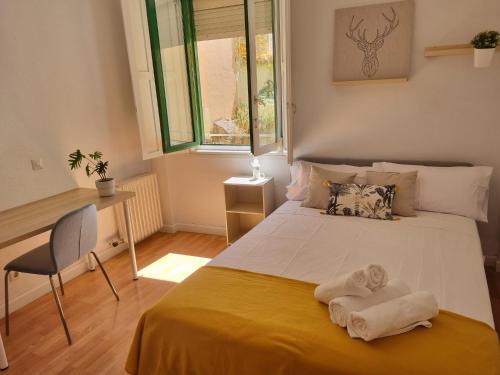 Un Rincón con vistas al parque Wifi junto a Catedral by Apartamentos Logrono