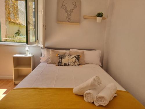 Un Rincón con vistas al parque Wifi junto a Catedral by Apartamentos Logrono