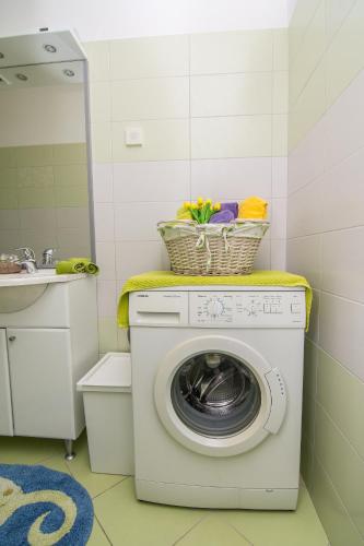 Apartment Mali Losinj 8093b