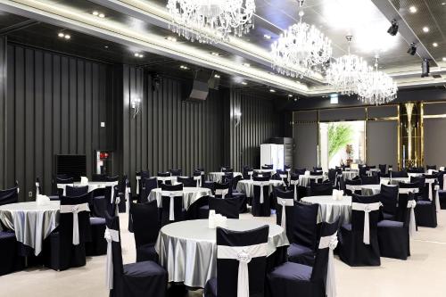 Espace de conférence ou salle de réunion dans l'établissement Buan Tourist Hotel