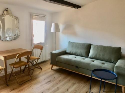 Posezení v ubytování Petit cocoon Aixois