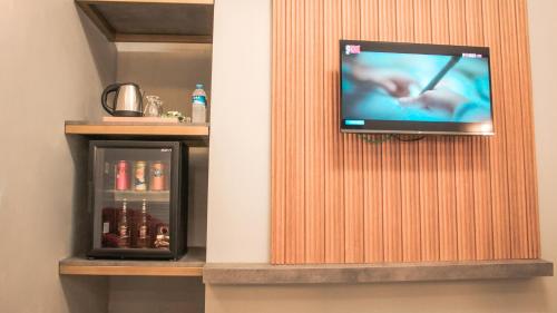 Televisyen dan/atau pusat hiburan di TALLES CITY HOTEL