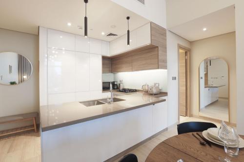 Marina’s Little Prince – 1BR 15min Walk to Beach