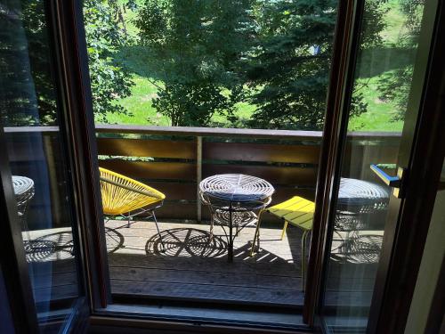 A balcony or terrace at AmdenLodge - Gardens Chalet