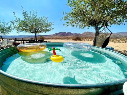 DESERT WAY RANCH Oasis Hideaway – Photos 2