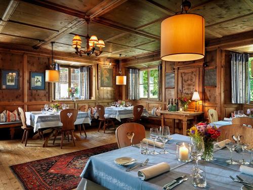 Restaurace v ubytování Landgasthof Hotel Linde