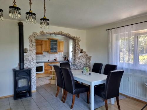 Imagen de la galería de Lovely spacious Apartment-80m2-OLD STYLE-tourist area, en Rauth