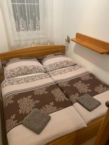 Postel nebo postele na pokoji v ubytování Apartmán Horní Mísečky