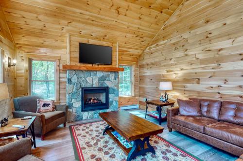 Kings Landing Cabin – Photos 2