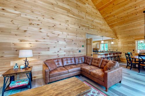 Kings Landing Cabin – Photos 4