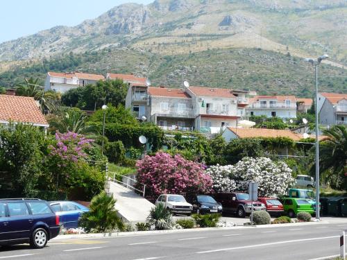 Fotografia z galérie ubytovania Apartments with a parking space Mlini, Dubrovnik - 4774 v Mlini