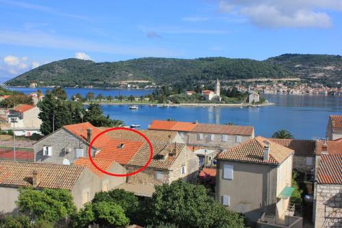 Fotografia z galérie ubytovania Seaside holiday house Vis - 8902 vo Vise