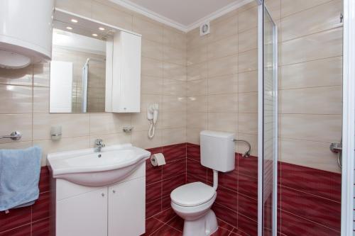 Koupelna v ubytování Apartments with a parking space Mlini, Dubrovnik - 8985