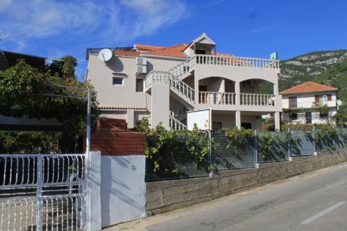 Fotografie z fotogalerie ubytování Apartments with WiFi Komiza, Vis - 8911 v destinaci Komiža
