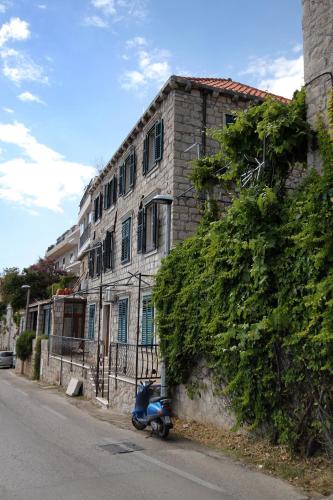 Apartments with a parking space Dubrovnik - 9026