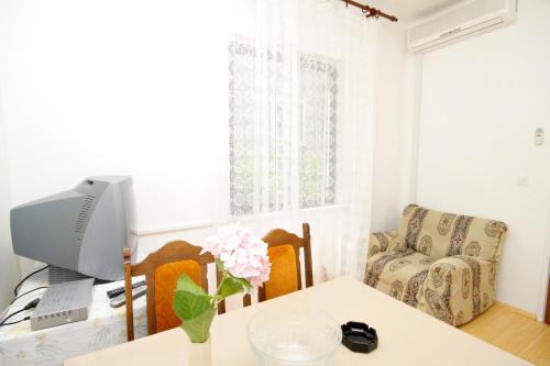 Apartments with a parking space Cavtat, Dubrovnik - 8993