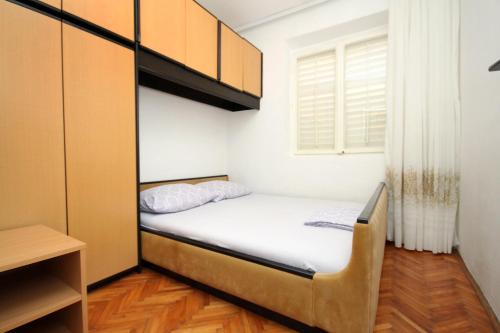 Apartments with parking space Dubrovnik - 9099
