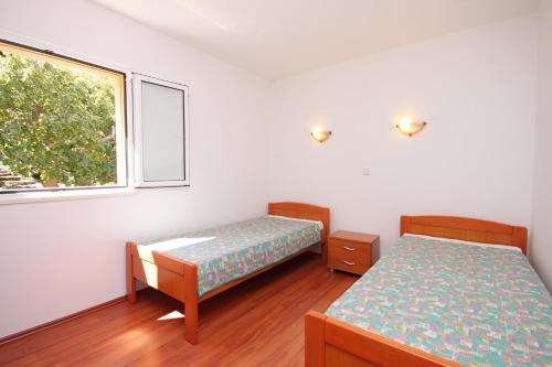 Apartments by the sea Korcula - 9154