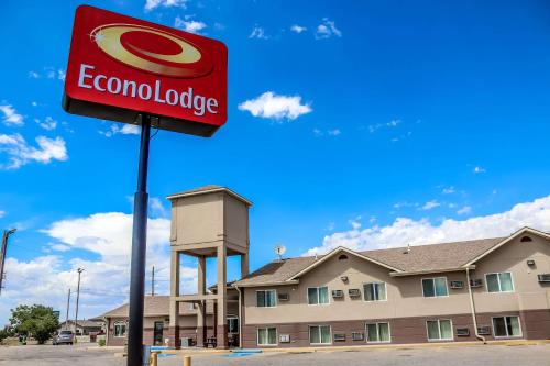 a sign in front of a hotel at Econo Lodge Scottsbluff in Scottsbluff