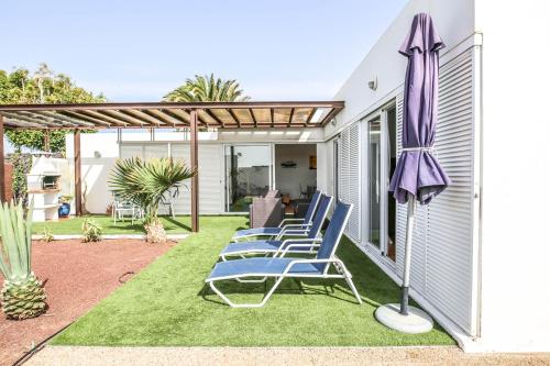 Relax and Sea Views Las Coloradas - Private Pool with BBQ By Lanzarote Vacation Homes