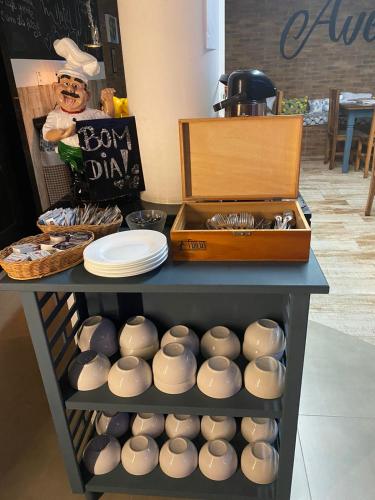 Essen im Kapselhotel oder in der Nähe