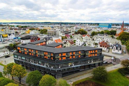 Uma vista aérea de Flotmyrgården Apartment Hotel
