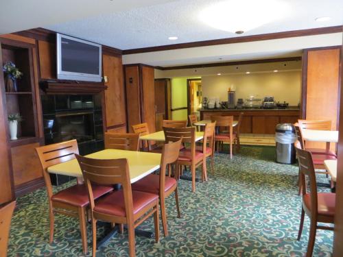 Gallery image of Baymont by Wyndham Kalamazoo East in Kalamazoo