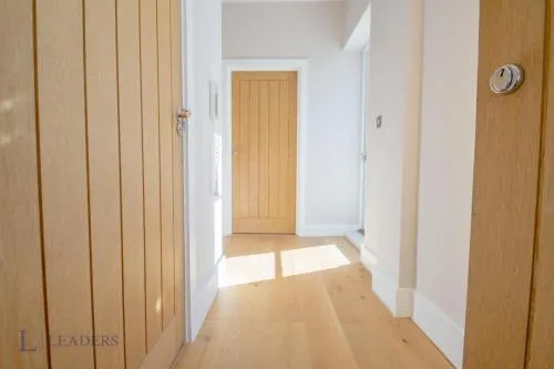 The i360 flat, penthouse, sea view, large private roof terrace, central Brighton 2 bedroom flat photo 55