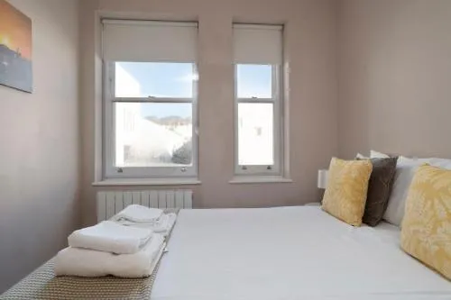 The i360 flat, penthouse, sea view, large private roof terrace, central Brighton 2 bedroom flat photo 44