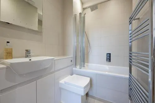 The i360 flat, penthouse, sea view, large private roof terrace, central Brighton 2 bedroom flat photo 37