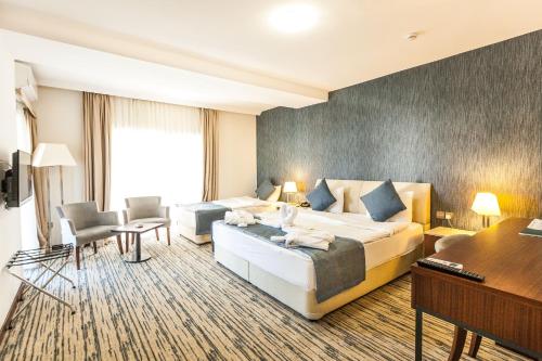 Posezení v ubytování Port View Hotel