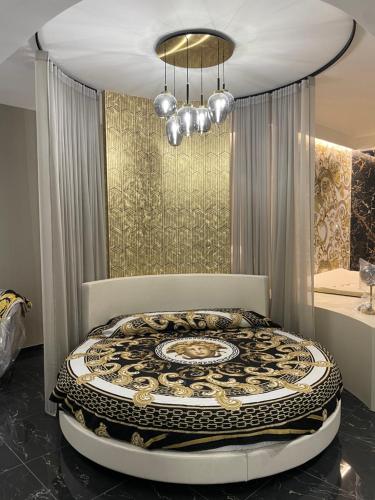 Versace Luxury Room – Photos 2