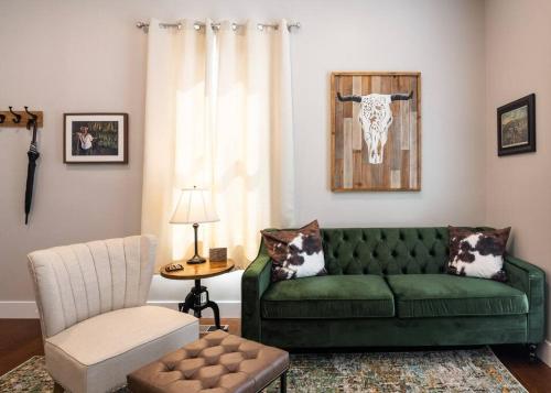 Double the Fun - 10th Street Condo Combo – Photos 2