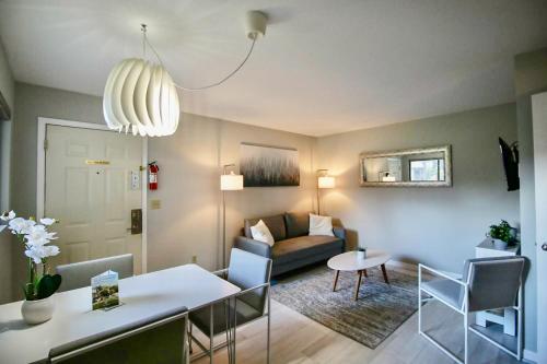 Bigfork Bungalow – Photos 2