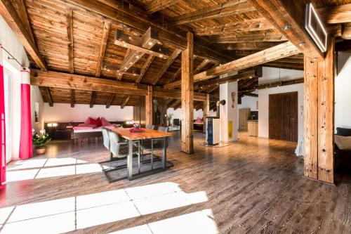 Coin salon dans l'établissement Suite Sinfonie Bergstille