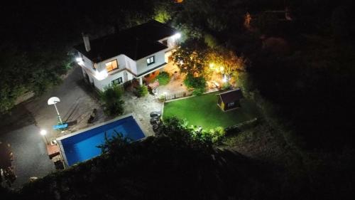 Kolam renang di atau dekat dengan Casa Rural Olivillas Garden-Sierra Nevada