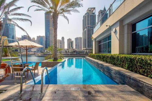 Beautiful 1Bed in Marina- 5 Minutes from JBR with Ocean View