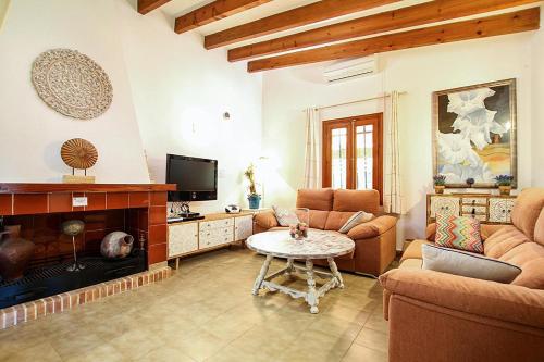 Peace and relax at 5 min driving to Puerto Pollensa by Renthousing