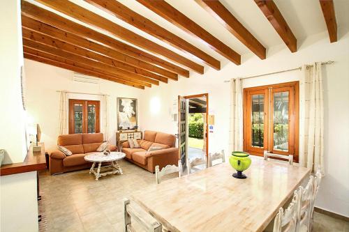 Peace and relax at 5 min driving to Puerto Pollensa by Renthousing