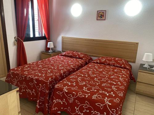 Lovely Self Catering 1 bed Apartment 7B2, Los Cristianos, Tenerife