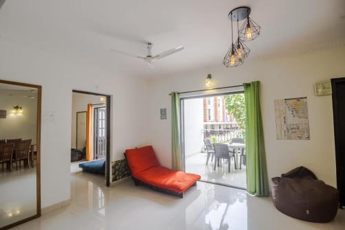 Posezení v ubytování 3/4bhk luxury space with pool