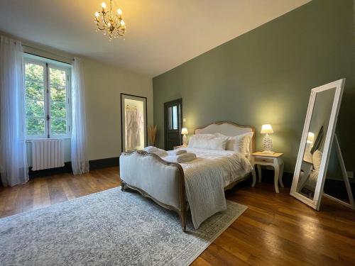 Fotografia z galérie ubytovania Château de Bruges v destinácii Lapeyrouse