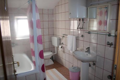 Apartments by the sea Okrug Gornji, Ciovo - 11634
