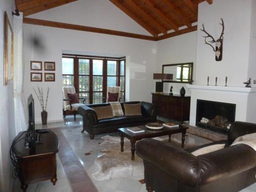 Kép Beautiful spacious 4-Bed Villa close to Marbella szállásáról Marbellában a galériában
