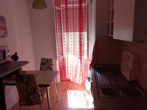 Χώρος καθιστικού στο LE MODERNE VEYNES - Location d'appartements à la nuitée