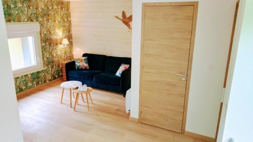 Coin salon dans l'établissement Le cottage du Marais.