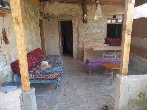Posedenie v ubytovaní CAVE HOUSE(KIR EVİ)